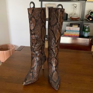 Steve Madden Snake Skin boots